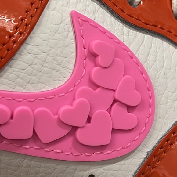 Nike Air Force 1 LV8 Valentines Day Heart Shoes Sneakers GS Youth 6 Women’s 7.5 - Picture 14 of 16